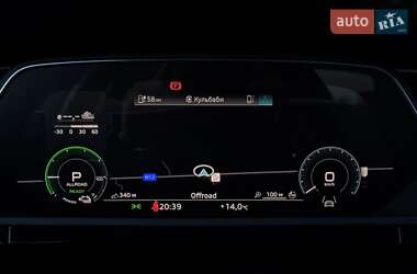 Внедорожник / Кроссовер Audi e-tron 2021 в 