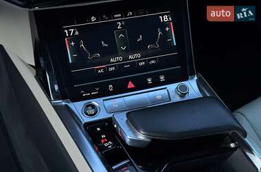 Внедорожник / Кроссовер Audi e-tron 2021 в 
