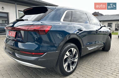 Внедорожник / Кроссовер Audi e-tron 2019 в 