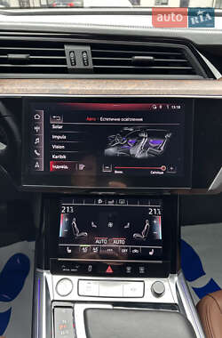 Внедорожник / Кроссовер Audi e-tron 2019 в 