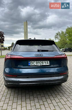 Внедорожник / Кроссовер Audi e-tron 2019 в 