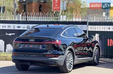 Позашляховик / Кросовер Audi e-tron 2020 в 