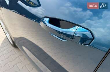 Внедорожник / Кроссовер Audi e-tron 2019 в 