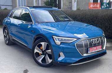 Внедорожник / Кроссовер Audi e-tron 2019 в 