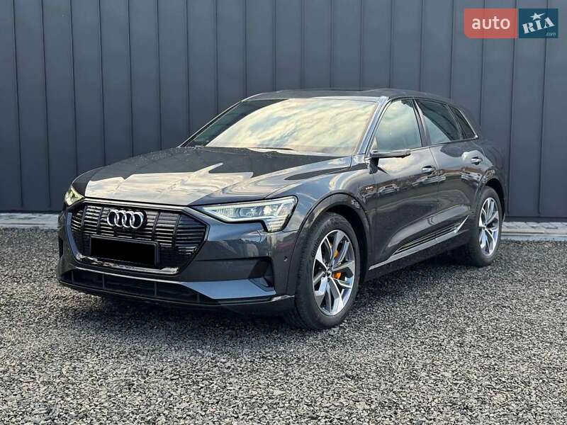 Audi e-tron 2019