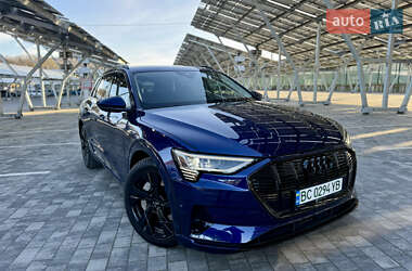 Позашляховик / Кросовер Audi e-tron 2020 в 