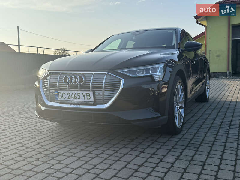 Позашляховик / Кросовер Audi e-tron 2020 в Львові