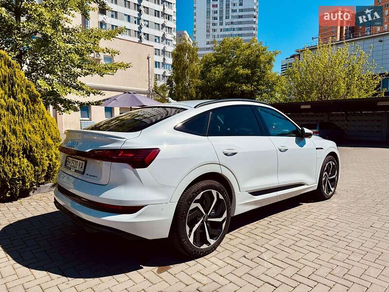 Внедорожник / Кроссовер Audi e-tron 2021 в Одессе
