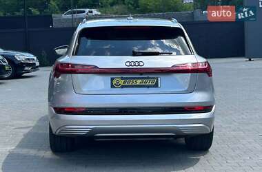 Внедорожник / Кроссовер Audi e-tron 2019 в 