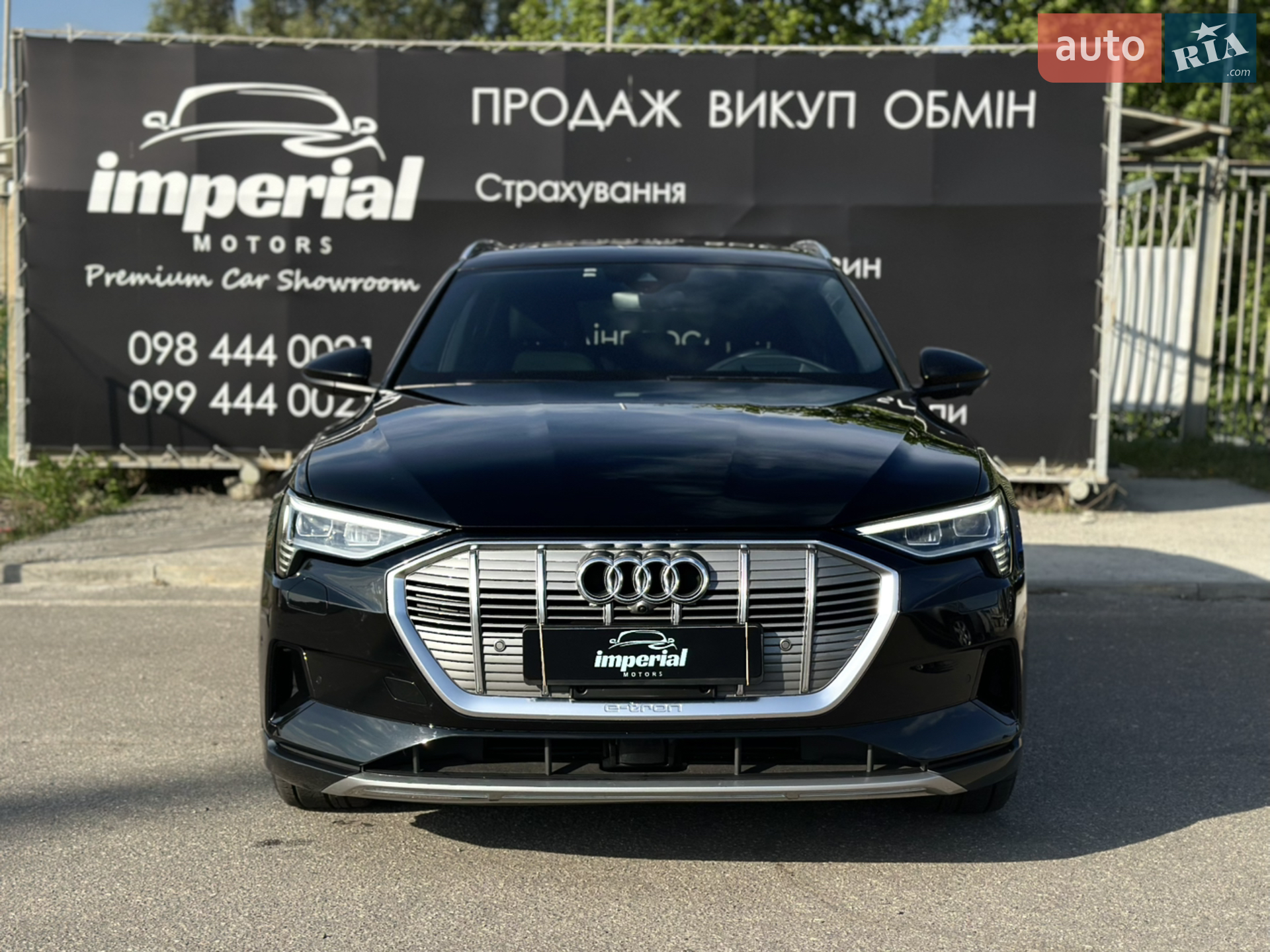 2019 Audi e-tron - мініатюра 2