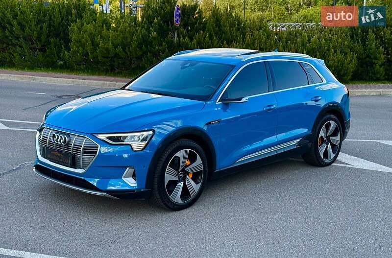 Внедорожник / Кроссовер Audi e-tron 2019 в Киеве фото 7 Внедорожник / Кроссовер Audi e-tron 2019 в Киеве