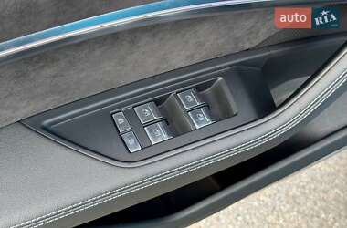 Внедорожник / Кроссовер Audi e-tron 2019 в 