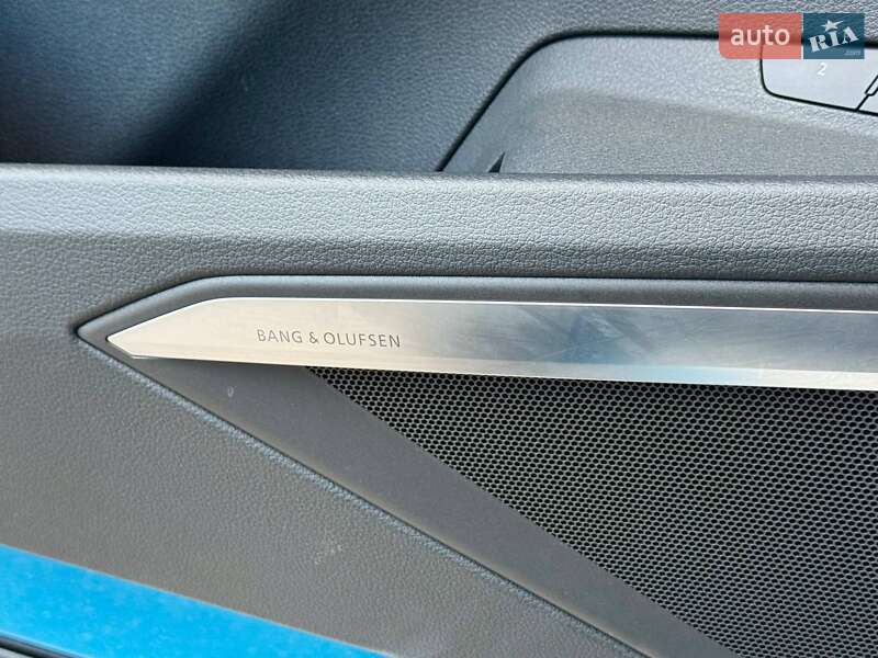 Внедорожник / Кроссовер Audi e-tron 2019 в Киеве фото 48 Внедорожник / Кроссовер Audi e-tron 2019 в Киеве