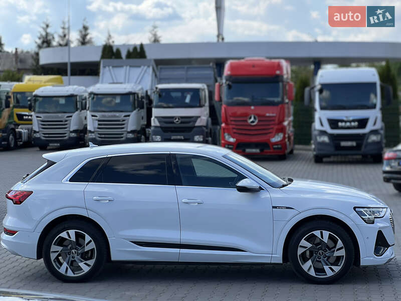 Внедорожник / Кроссовер Audi e-tron 2021 в Виннице
