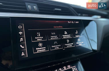 Внедорожник / Кроссовер Audi e-tron 2019 в 
