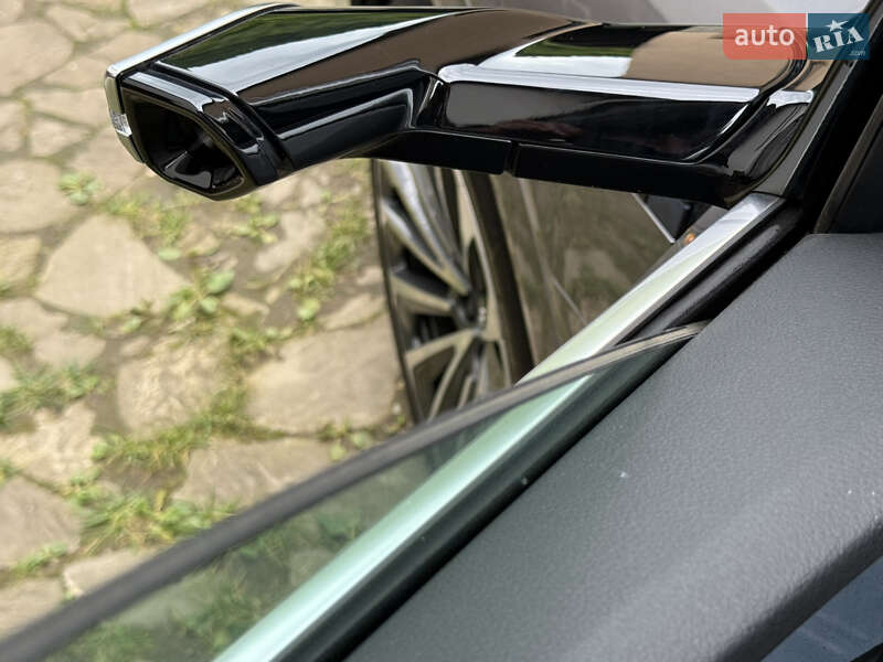 Внедорожник / Кроссовер Audi e-tron 2019 в Тячеве