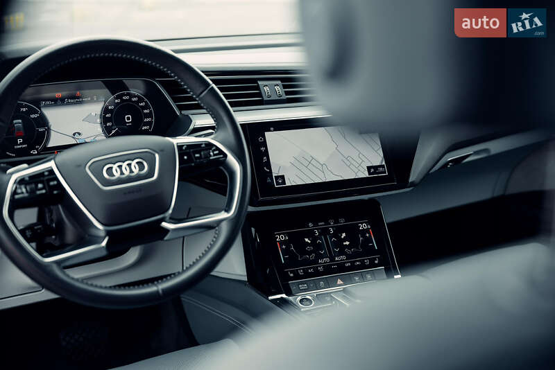 Внедорожник / Кроссовер Audi e-tron 2021 в Львове