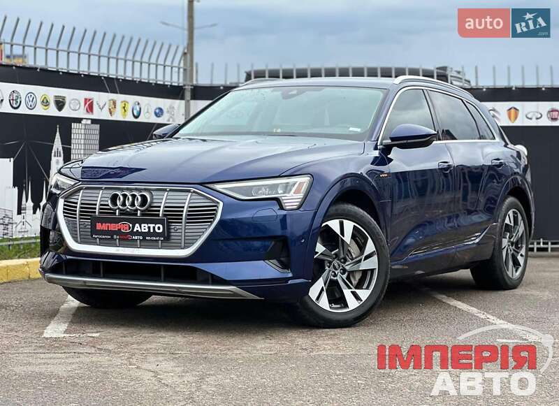 Audi e-tron 2022