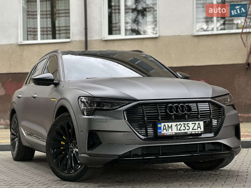 Внедорожник / Кроссовер Audi e-tron 2019 в Звягеле