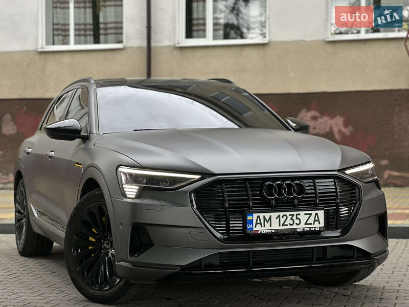 Внедорожник / Кроссовер Audi e-tron 2019 в Звягеле