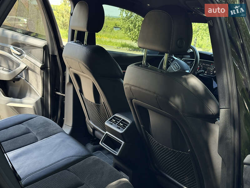 Внедорожник / Кроссовер Audi e-tron 2019 в Дрогобыче фото 38 Внедорожник / Кроссовер Audi e-tron 2019 в Дрогобыче