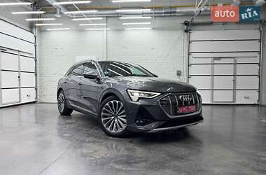 Позашляховик / Кросовер Audi e-tron 2021 в Луцьку