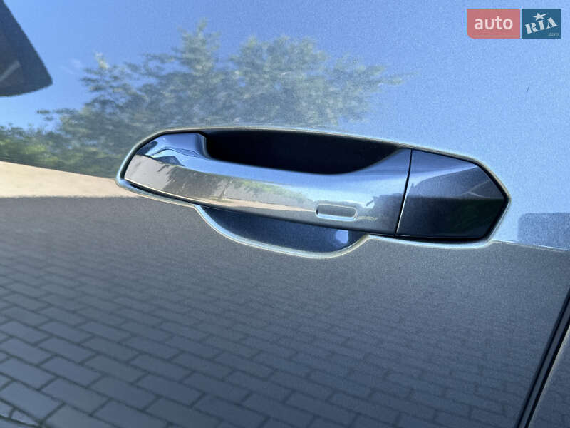 Внедорожник / Кроссовер Audi e-tron 2021 в Киеве фото 33 Внедорожник / Кроссовер Audi e-tron 2021 в Киеве