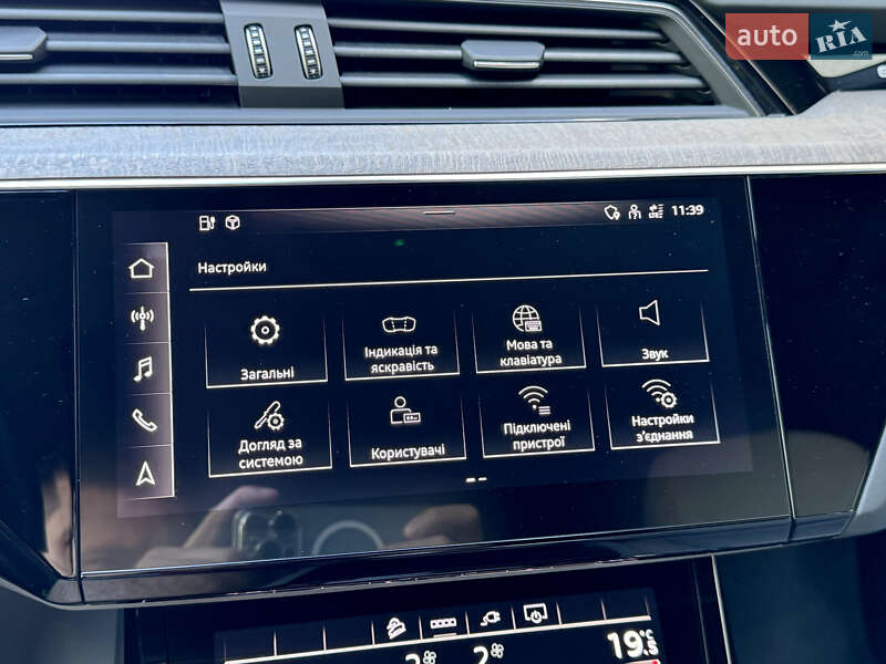Внедорожник / Кроссовер Audi e-tron 2021 в Киеве фото 128 Внедорожник / Кроссовер Audi e-tron 2021 в Киеве