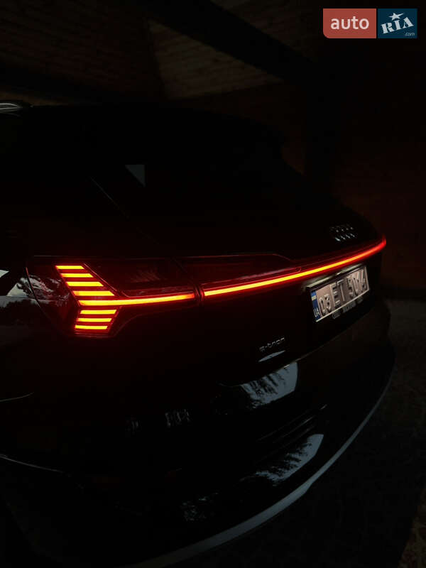 Внедорожник / Кроссовер Audi e-tron 2019 в Луцке