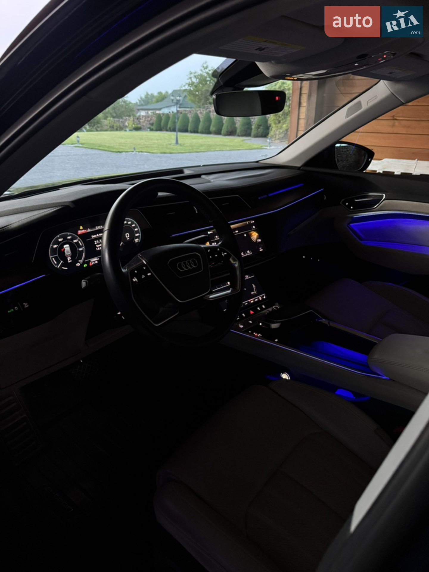 2019 Audi e-tron - мініатюра 18