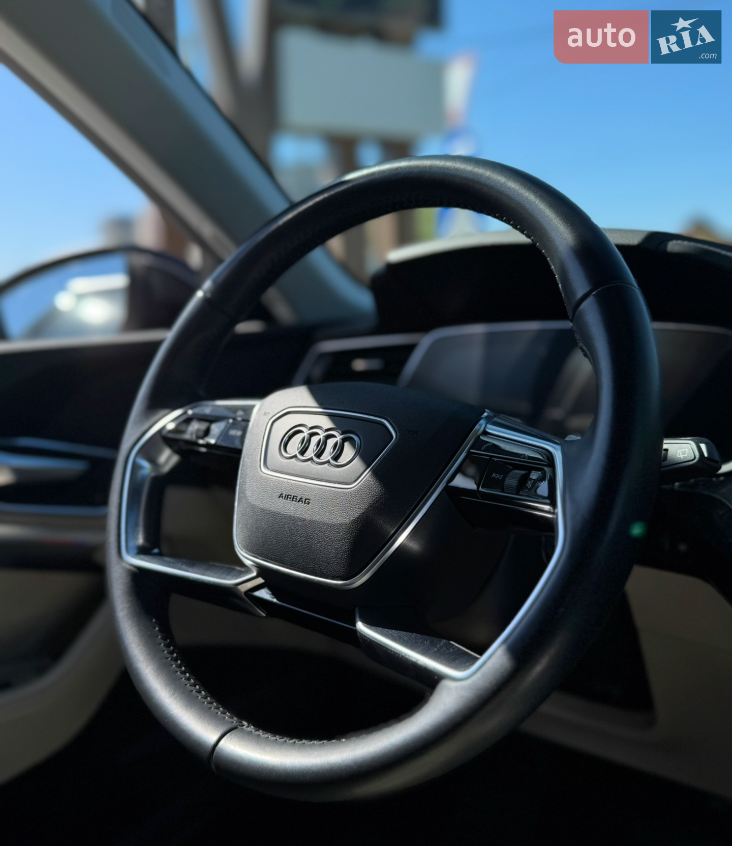 2019 Audi e-tron - мініатюра 10