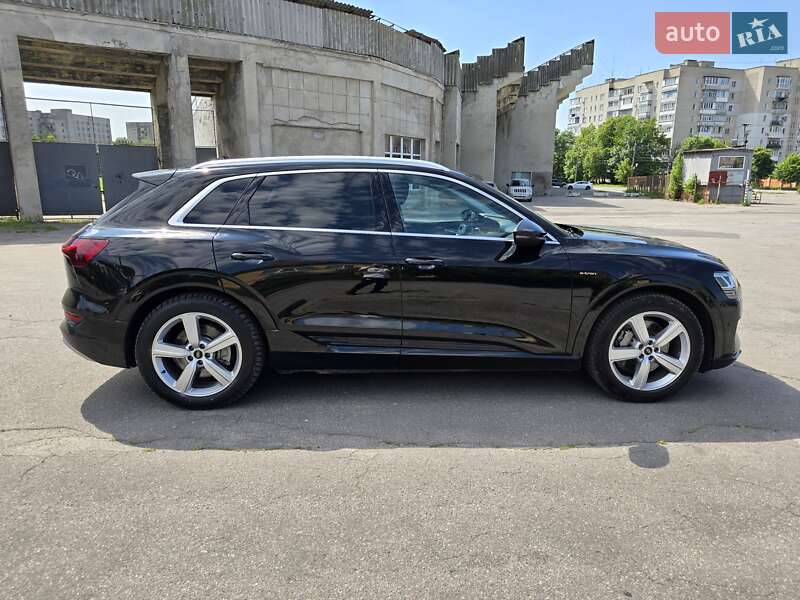 Внедорожник / Кроссовер Audi e-tron 2020 в Виннице