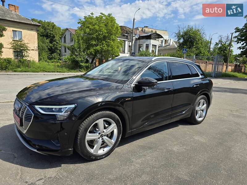 Внедорожник / Кроссовер Audi e-tron 2020 в Виннице