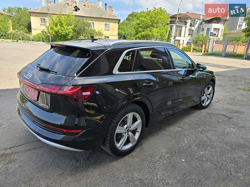 Внедорожник / Кроссовер Audi e-tron 2020 в Виннице