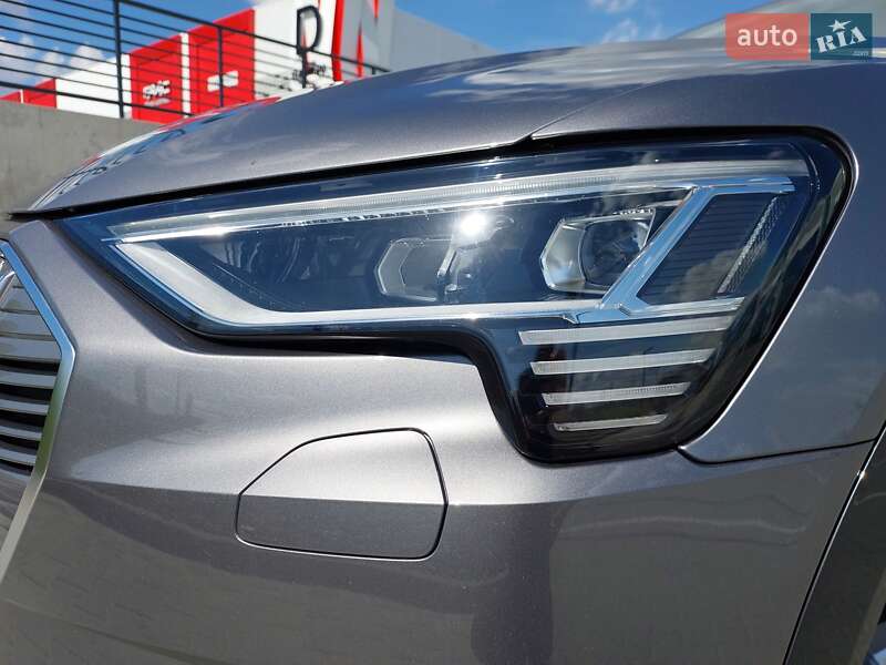 Внедорожник / Кроссовер Audi e-tron 2021 в Львове