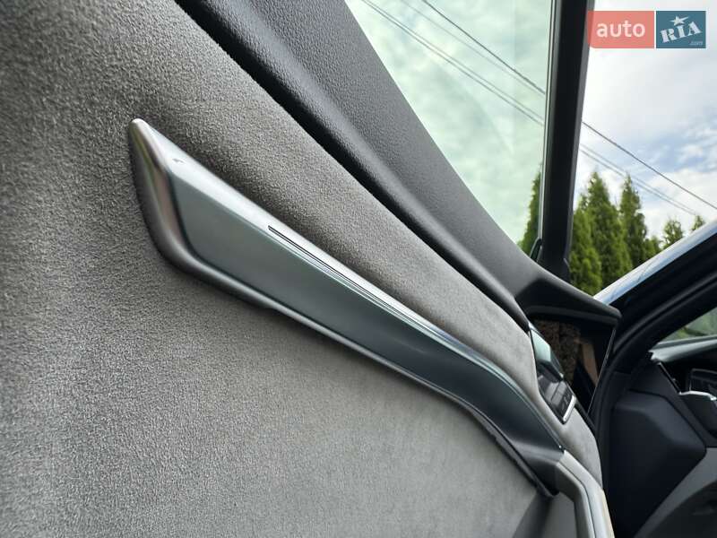 Внедорожник / Кроссовер Audi e-tron 2022 в Киеве