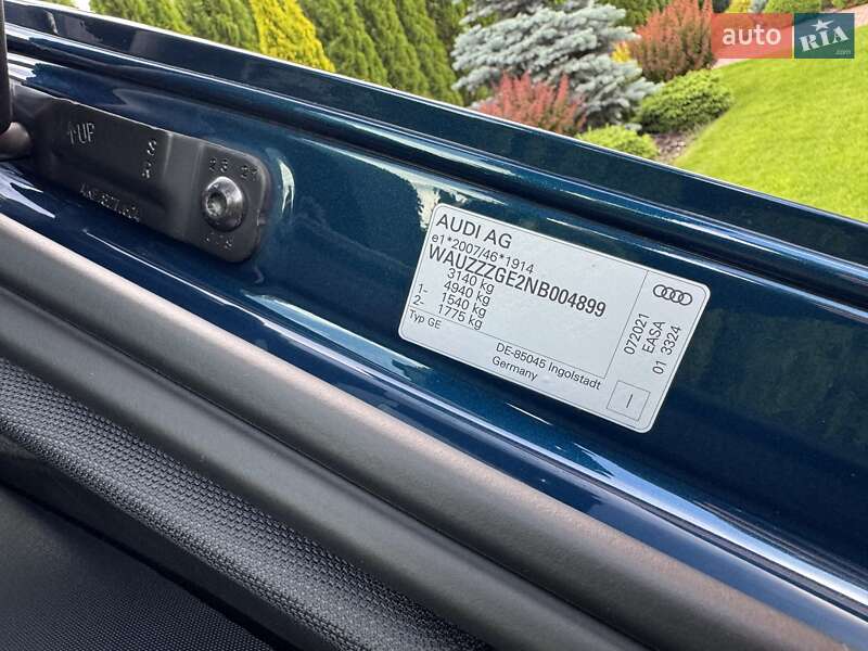 Внедорожник / Кроссовер Audi e-tron 2022 в Киеве