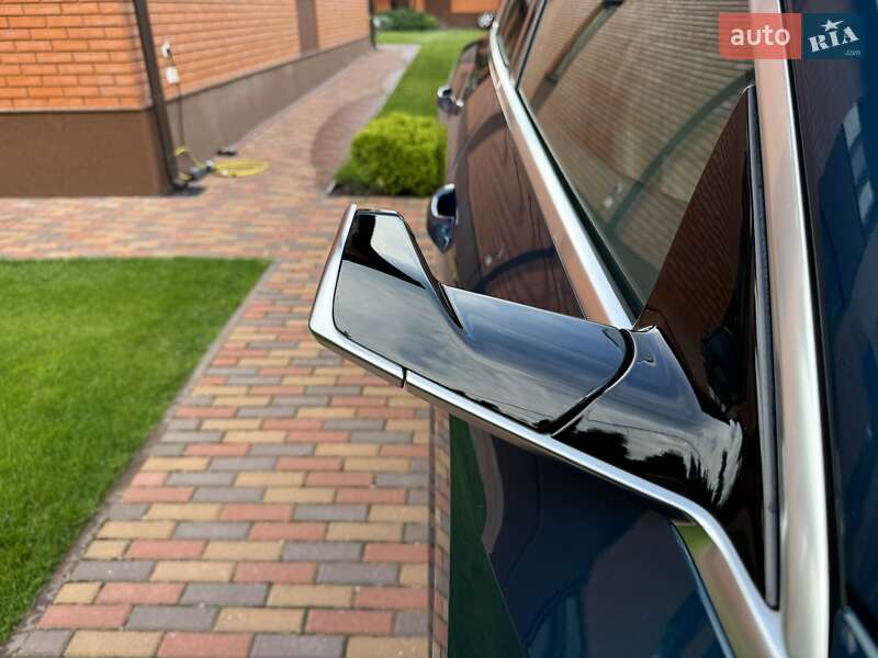 Внедорожник / Кроссовер Audi e-tron 2022 в Киеве