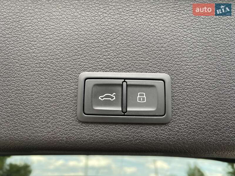 Внедорожник / Кроссовер Audi e-tron 2019 в Львове