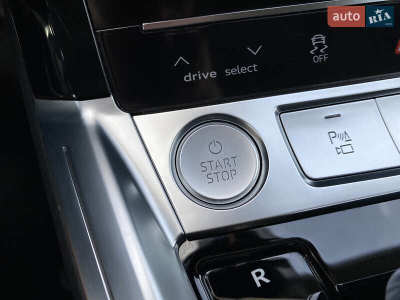 Внедорожник / Кроссовер Audi e-tron 2019 в Львове