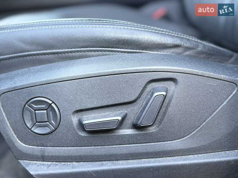 Внедорожник / Кроссовер Audi e-tron 2021 в Ирпене