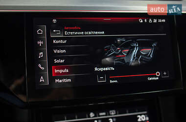 Внедорожник / Кроссовер Audi e-tron 2021 в 