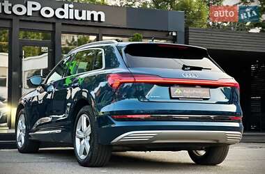 Внедорожник / Кроссовер Audi e-tron 2019 в 