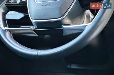 Внедорожник / Кроссовер Audi e-tron 2019 в 