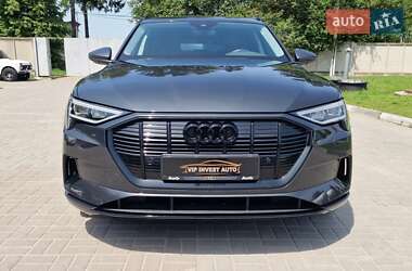 Внедорожник / Кроссовер Audi e-tron 2020 в 