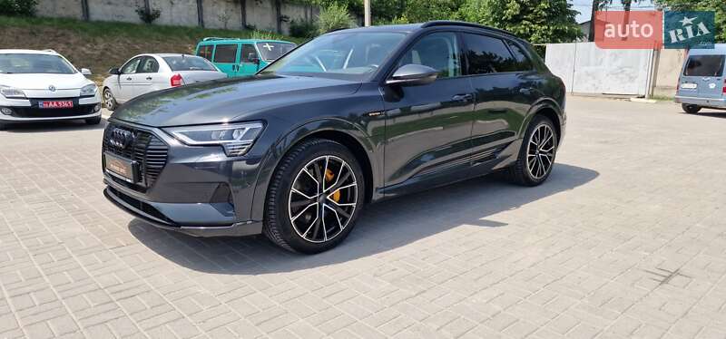 Внедорожник / Кроссовер Audi e-tron 2019 в Тернополе