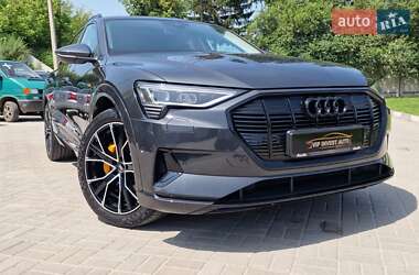 Внедорожник / Кроссовер Audi e-tron 2020 в 