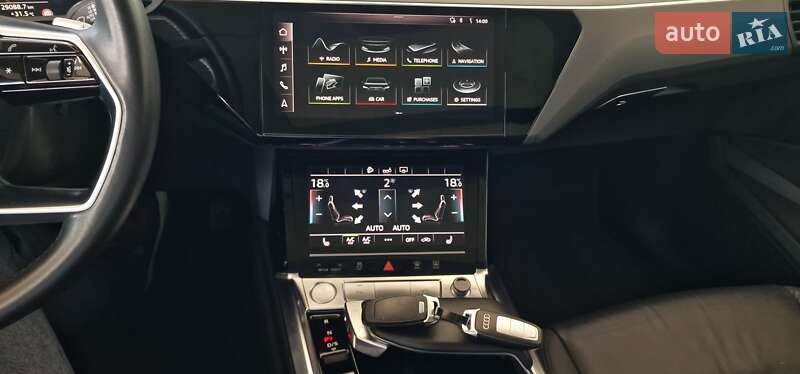 Внедорожник / Кроссовер Audi e-tron 2019 в Тернополе