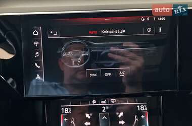 Внедорожник / Кроссовер Audi e-tron 2020 в 