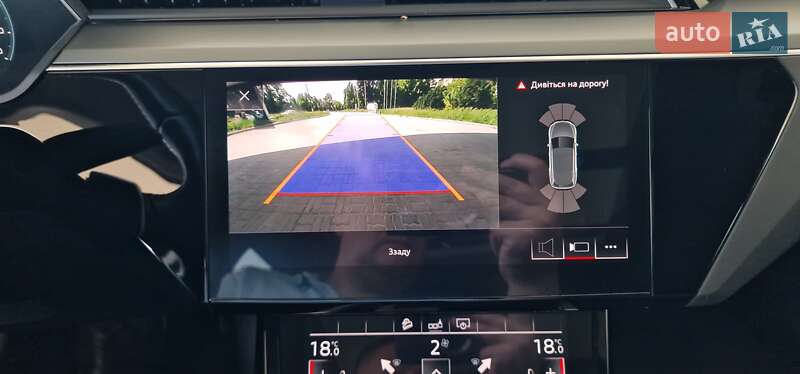 Внедорожник / Кроссовер Audi e-tron 2019 в Тернополе